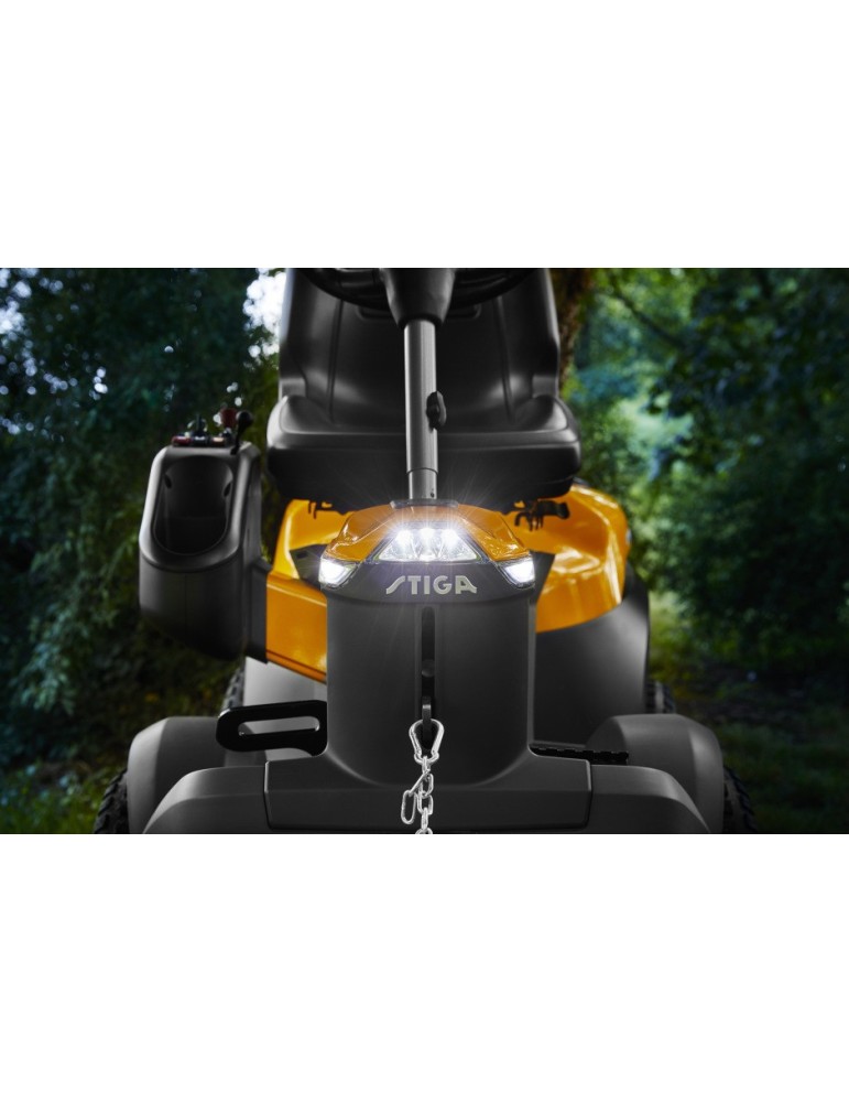 Coupe frontale Stiga Park 700WX 4 roues motrices - BEAUCAMP MOTOCULTURE