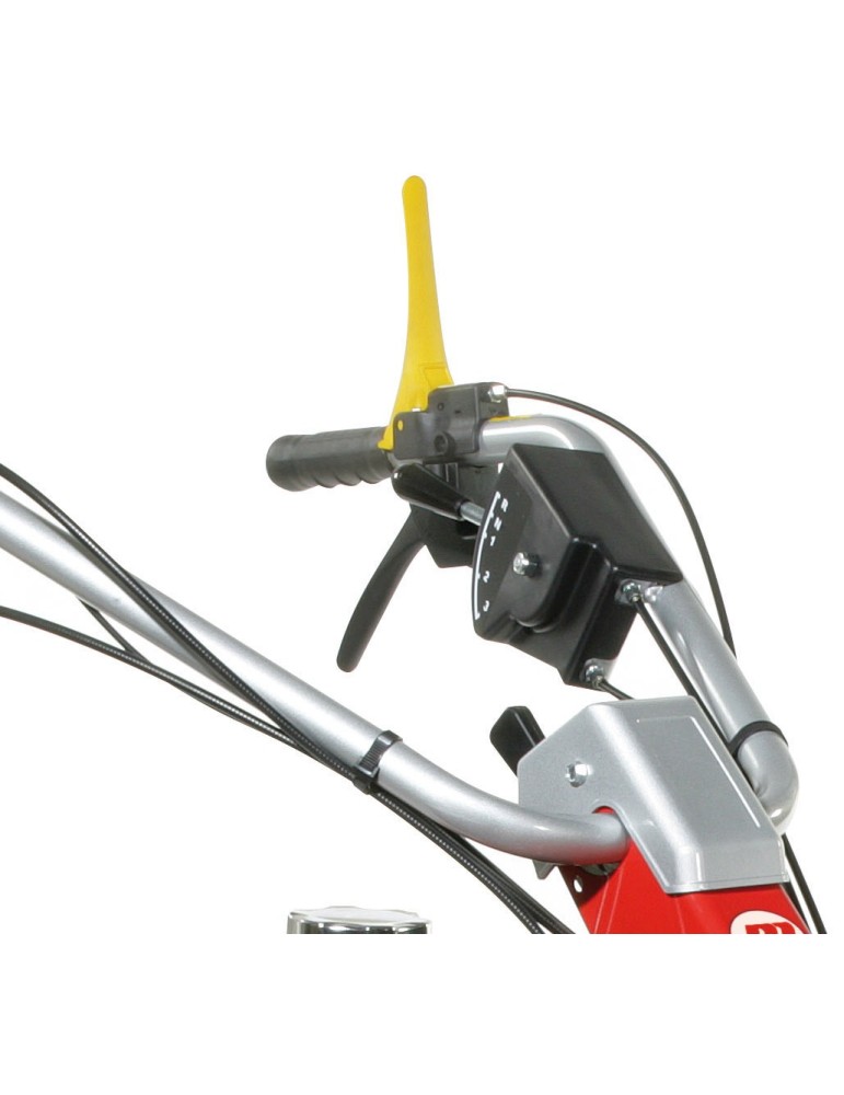 Débroussailleuse à fléaux  Oléo Mac WB 65HR11 - Beaucamp Motoculture