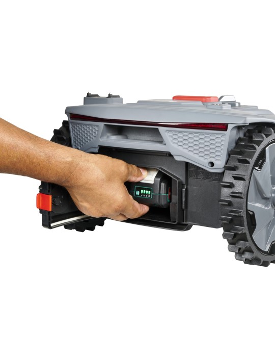 Tondeuse robot Oleo Mac OM R1000I - 1000m² - BEAUCAMP MOTOCULTURE